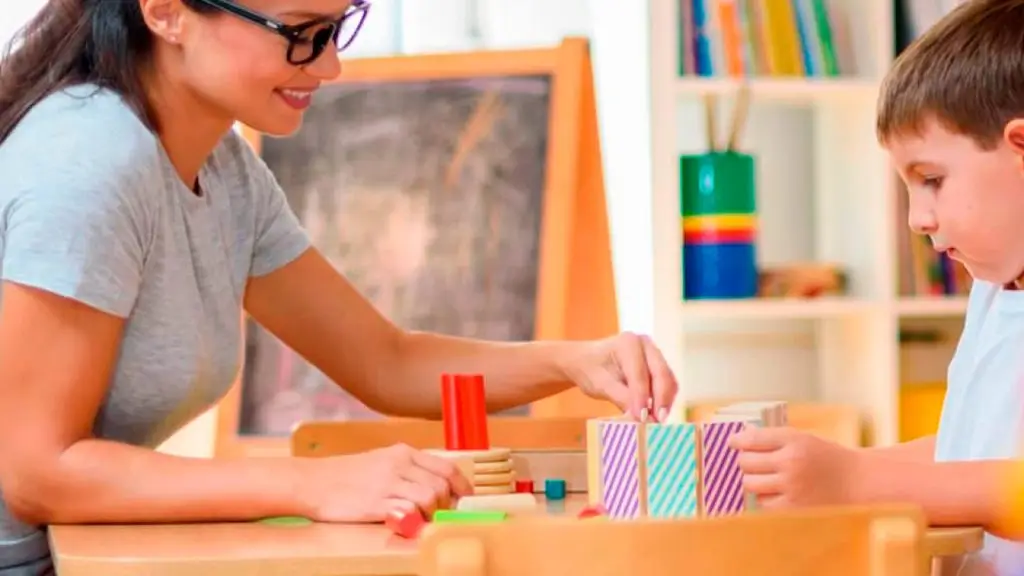 Alfabetização e letramento e a psicopedagogia institucional